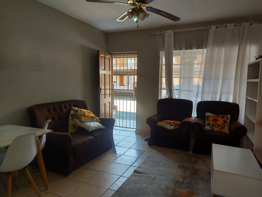 2 Bedroom Property for Sale in Rustenburg Central North West